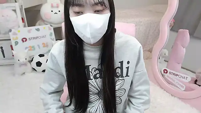 momo room online show from January 26, 5:02 am