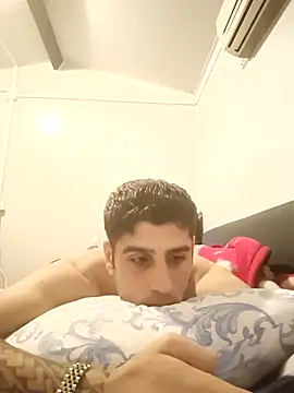 arenn1997 online show from November 21, 12:21 am