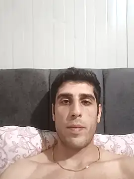 arenn1997 online show from April 27, 12:08 am