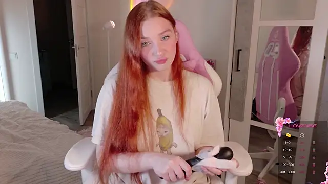 cinnabon girls online show from December 1, 12:59 am