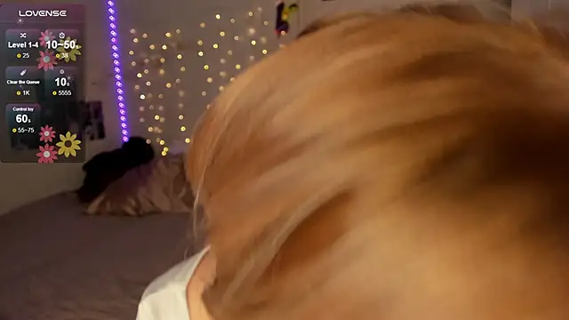 Hannah Carr online show from February 19, 1:29 am