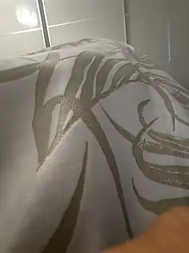 Hardmard online show from December 26, 2:27 pm