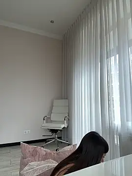 Hott Lolla online show from March 13, 8:04 am