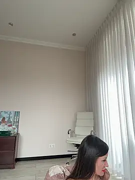 Hott Lolla online show from March 16, 9:16 am