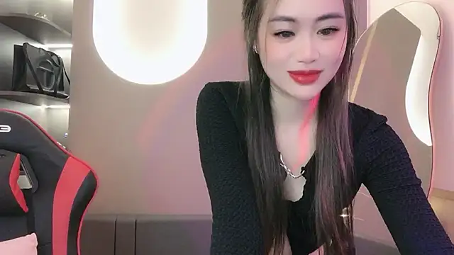 Snapshot of witch-39 chatting on December 22, 3:22 am witch-39 online show from December 22, 3:22 am