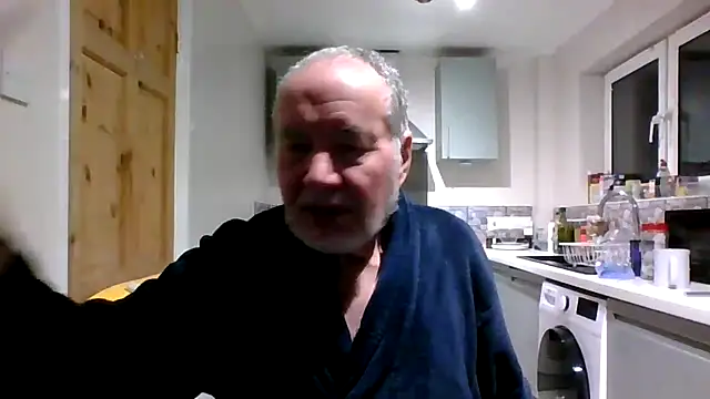 jimmybenido online show from December 8, 5:33 pm