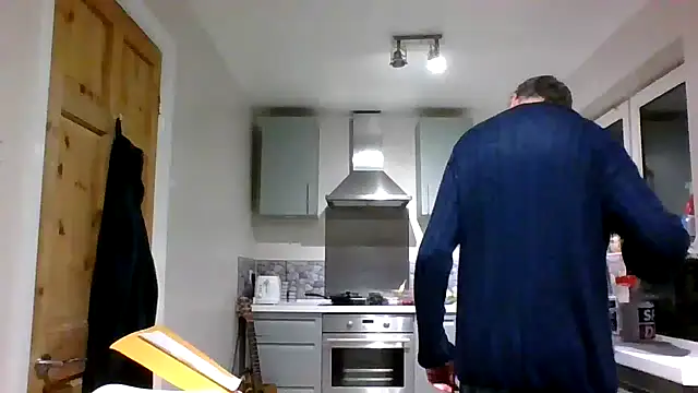 jimmybenido online show from December 11, 5:26 pm