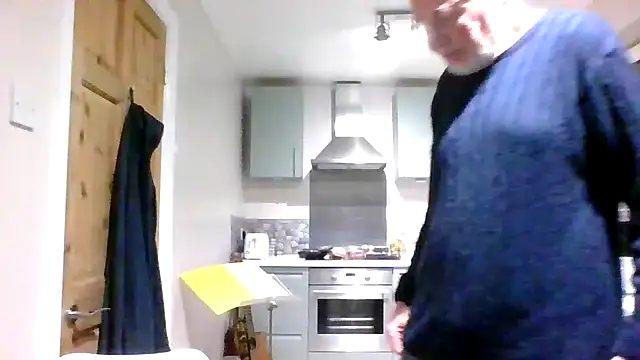 jimmybenido online show from December 24, 5:13 pm