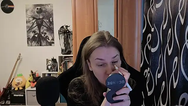 Snapshot of stellablondy chatting on October 11, 2:04 pm stellablondy online show from October 11, 2:04 pm