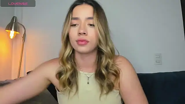 honeyann08 online show from February 10, 11:13 pm