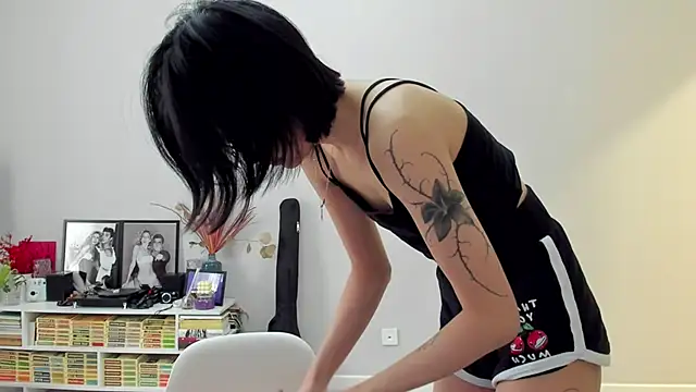 ailey chao online show from February 9, 3:32 am