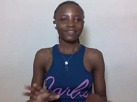 SexyNeedle22 online show from September 20, 6:58 am