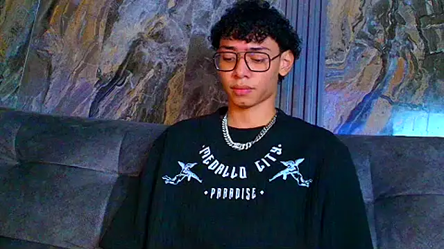 Daviid laidd online show from February 5, 12:31 am