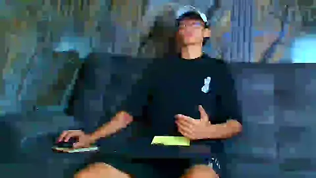 Daviid laidd online show from February 8, 7:05 pm