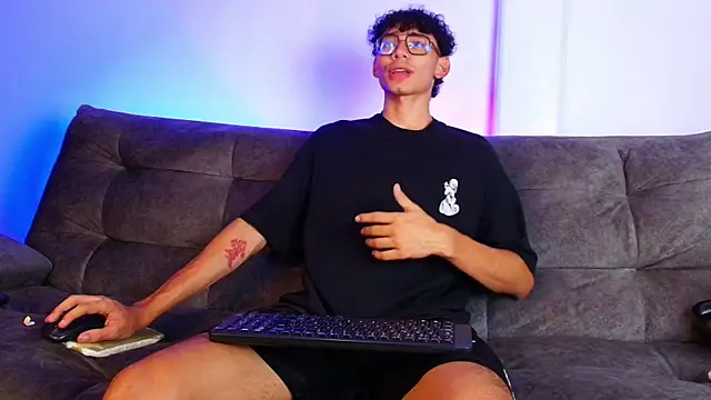 Daviid laidd online show from March 15, 11:50 pm