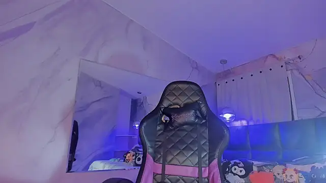 IamNayuta online show from November 24, 8:41 pm