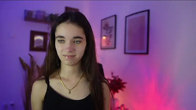 Gia Paige18 online show from November 7, 9:42 am