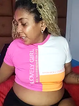 ELLA KELLY online show from October 3, 10:56 am