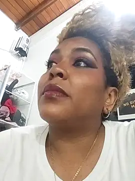 Snapshot of ELLA_KELLY chatting on February 7, 11:58 am ELLA KELLY online show from February 7, 11:58 am