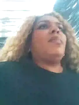 Snapshot of ELLA_KELLY chatting on February 12, 11:16 am ELLA KELLY online show from February 12, 11:16 am