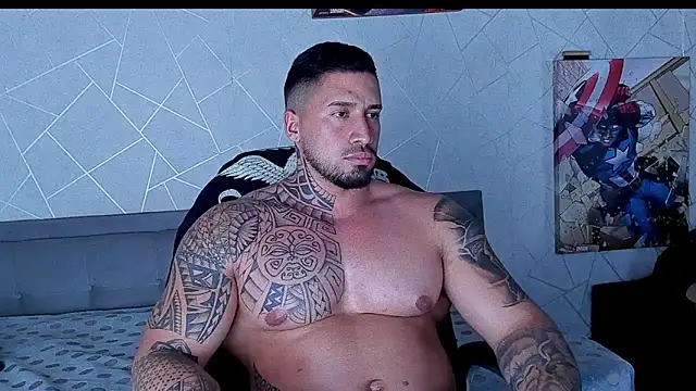 Snapshot of Cristian_Walker chatting on June 10, 12:00 am Cristian Walker online show from June 10, 12:00 am
