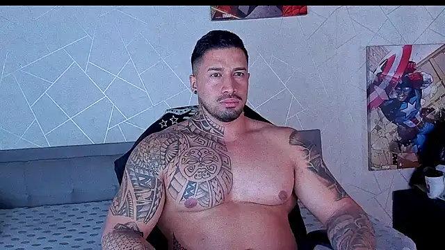 Snapshot of Cristian_Walker chatting on June 18, 12:09 pm Cristian Walker online show from June 18, 12:09 pm