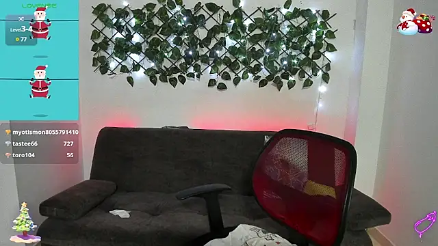 jonathanjoestar  online show from December 11, 11:54 pm