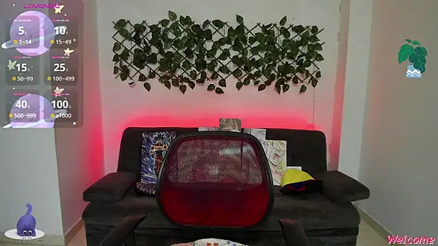 jonathanjoestar  online show from January 8, 9:01 pm