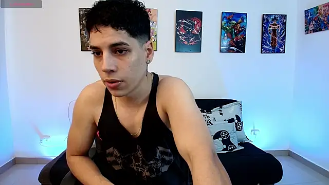 jonathanjoestar  online show from July 10, 8:33 pm
