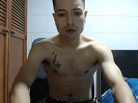 dimitriquiet05 online show from February 22, 8:24 am