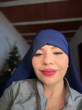 lalilamassu1 online show from November 29, 10:35 pm