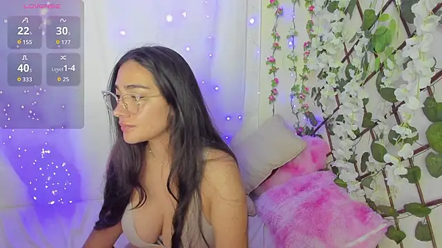 zara41 online show from February 27, 5:35 pm