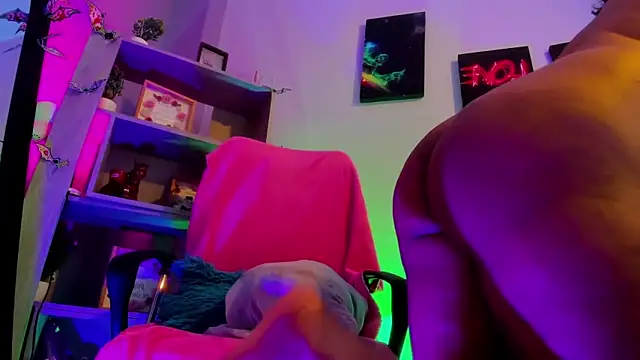 kuromi69 online show from October 15, 4:12 am