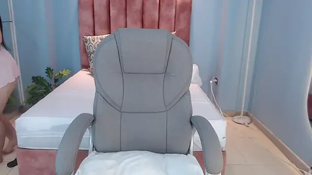 Violetta rainbow online show from November 28, 3:53 am