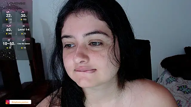 Stephania 18 online show from December 18, 2:56 pm