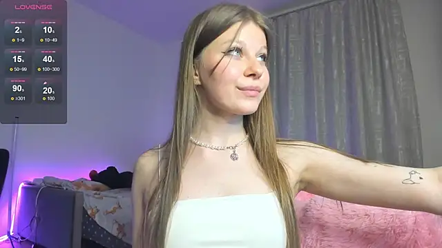  eva queen online show from February 5, 6:48 pm