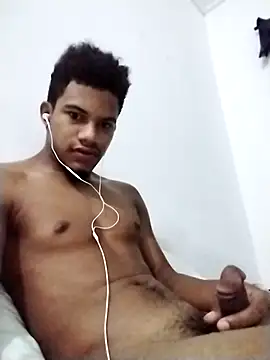 Snapshot of Gutierrez6383 chatting on March 12, 8:51 am Gutierrez6383 online show from March 12, 8:51 am