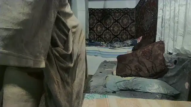 Snapshot of NataliiaRosa54 chatting on January 12, 5:23 am NataliiaRosa54 online show from January 12, 5:23 am