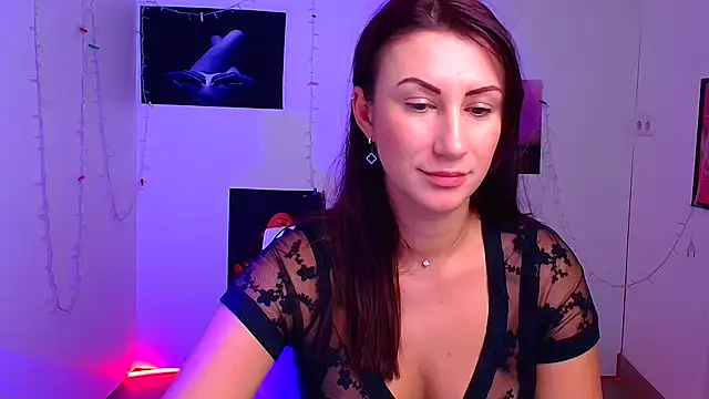 Snapshot of Loren_Moa chatting on December 14, 10:34 am Loren Moa online show from December 14, 10:34 am