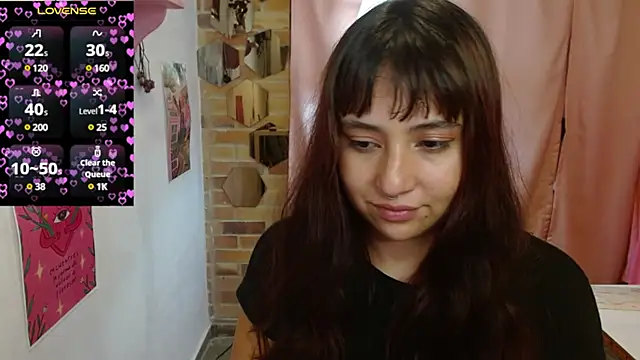 Snapshot of emitaa17228o chatting on February 3, 9:29 pm emitaa17228o online show from February 3, 9:29 pm