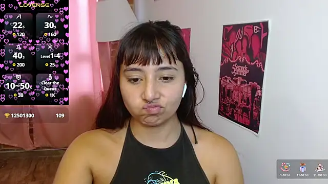 Snapshot of emitaa17228o chatting on March 5, 10:32 pm emitaa17228o online show from March 5, 10:32 pm