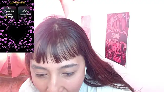 Snapshot of emitaa17228o chatting on March 14, 7:01 pm emitaa17228o online show from March 14, 7:01 pm