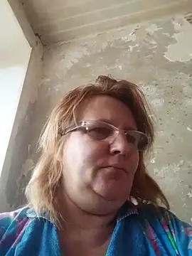 Snapshot of Forest-Lady chatting on March 5, 10:00 am Forest-Lady online show from March 5, 10:00 am