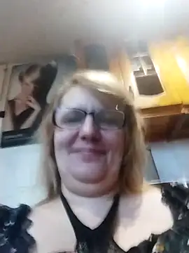 Snapshot of Forest-Lady chatting on March 22, 3:59 pm Forest-Lady online show from March 22, 3:59 pm