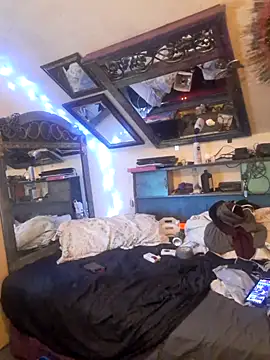 Snapshot of ditchwater chatting on February 23, 6:01 pm ditchwater online show from February 23, 6:01 pm