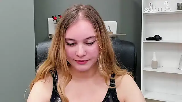 kitty valeria online show from March 9, 2:32 pm