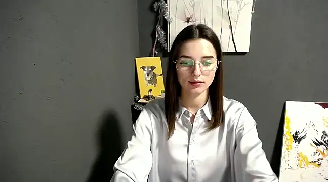 lady olivia  online show from January 8, 1:52 pm