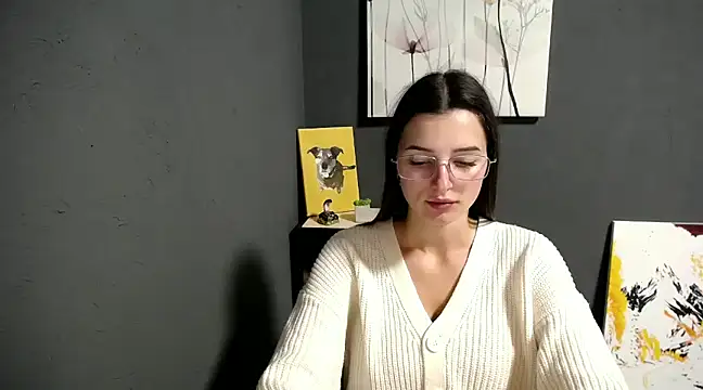 lady olivia  online show from February 4, 1:27 pm