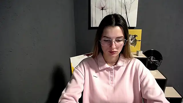 lady olivia  online show from January 14, 2:12 pm