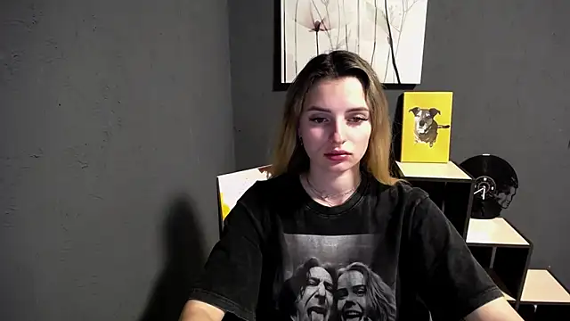 lady olivia  online show from May 5, 2:14 pm